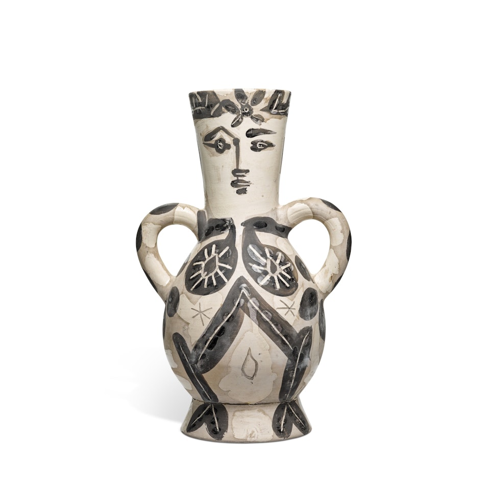 Vase deux anses hautes (A. R. 141) by Pablo Picasso
