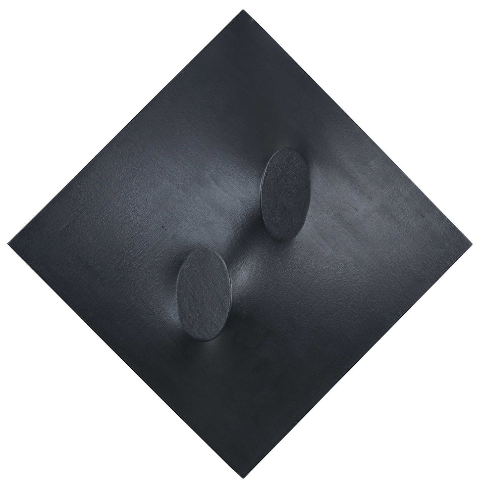 Due Ovali Nero by Turi Simeti