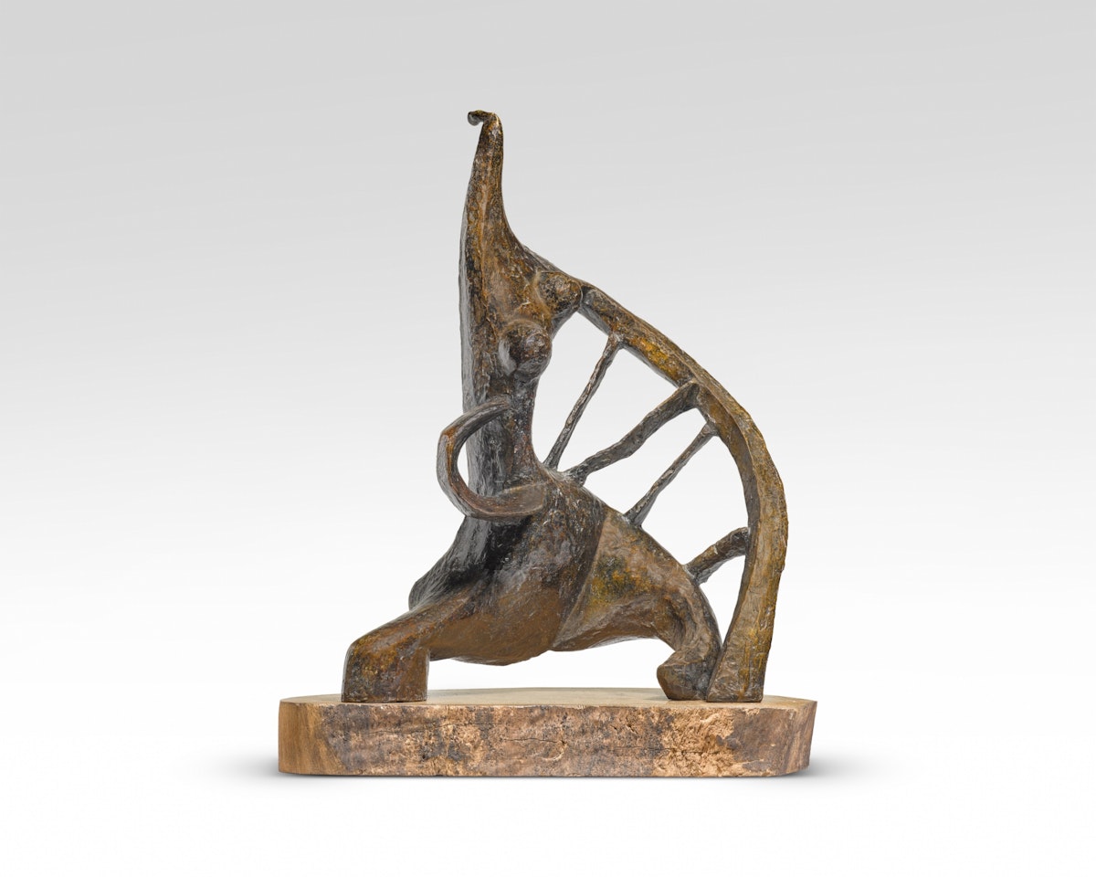La Musicienne à la harpe by Henri Laurens