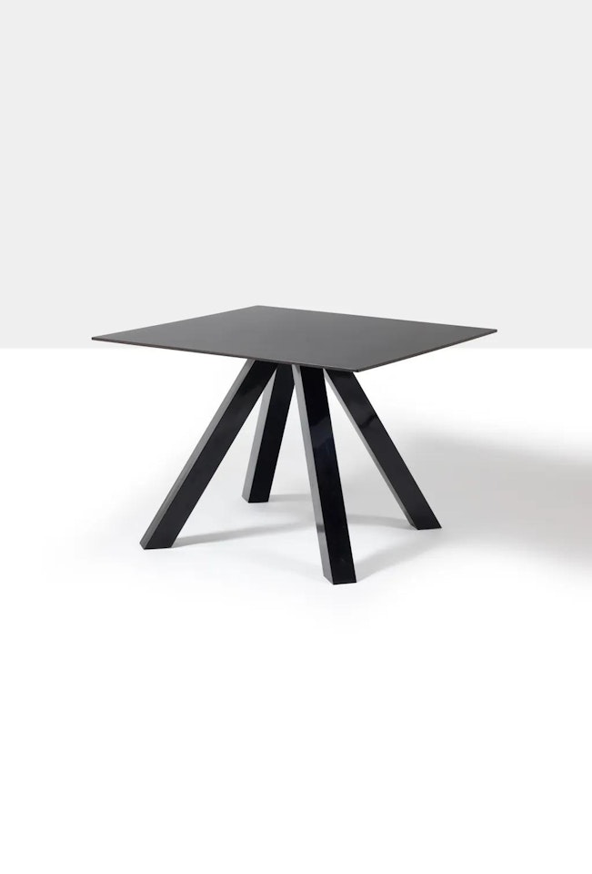 Table dite «Crazy Horse» by Ettore Sottsass