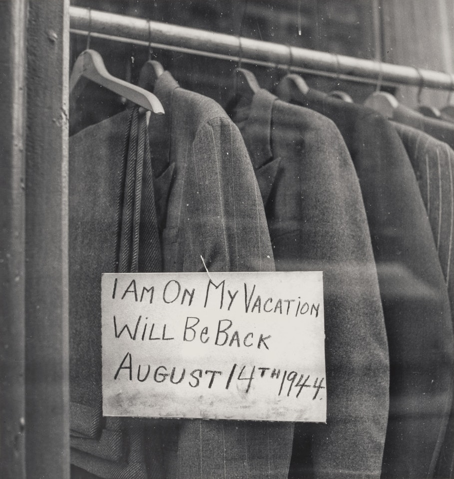 I Am On My Vacation, New York by Irving Penn