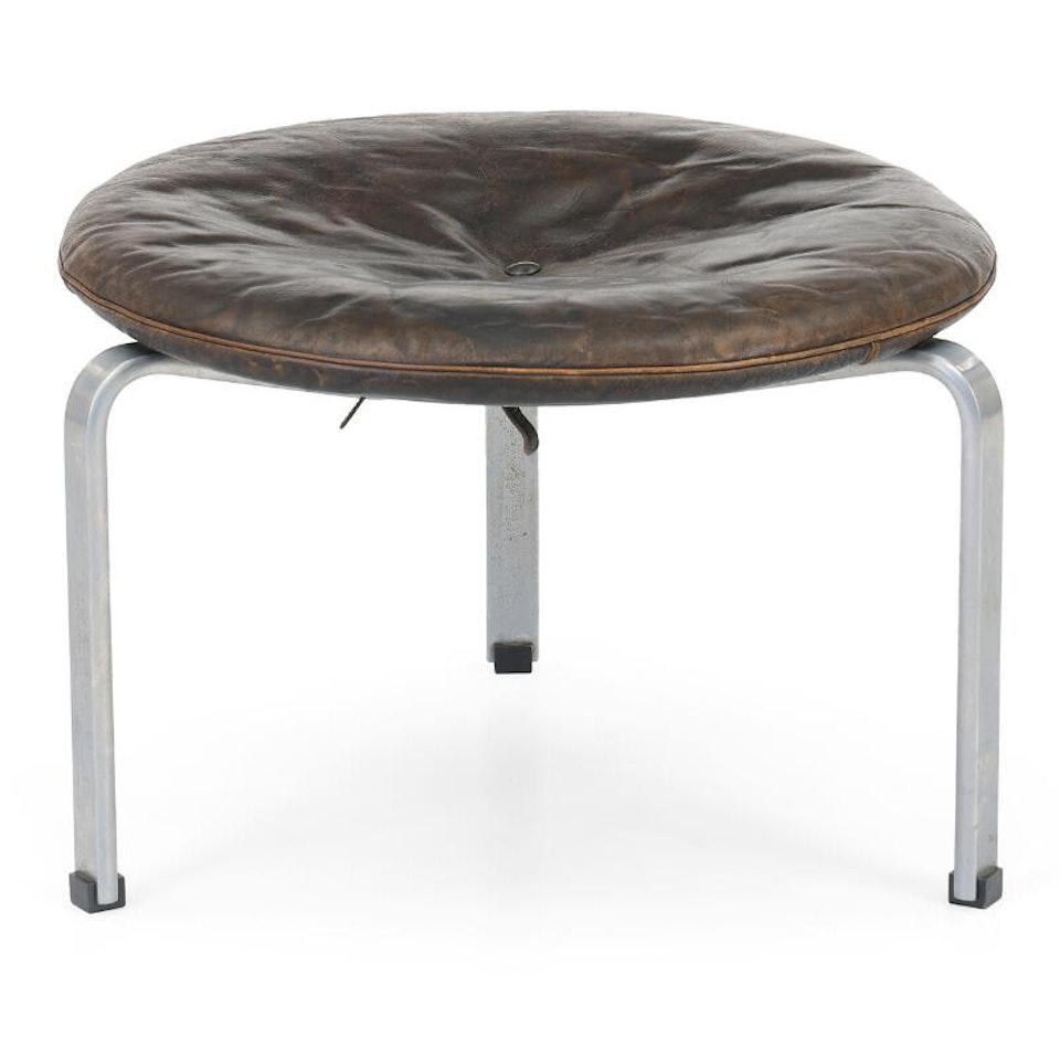 “PK 33” by Poul Kjaerholm