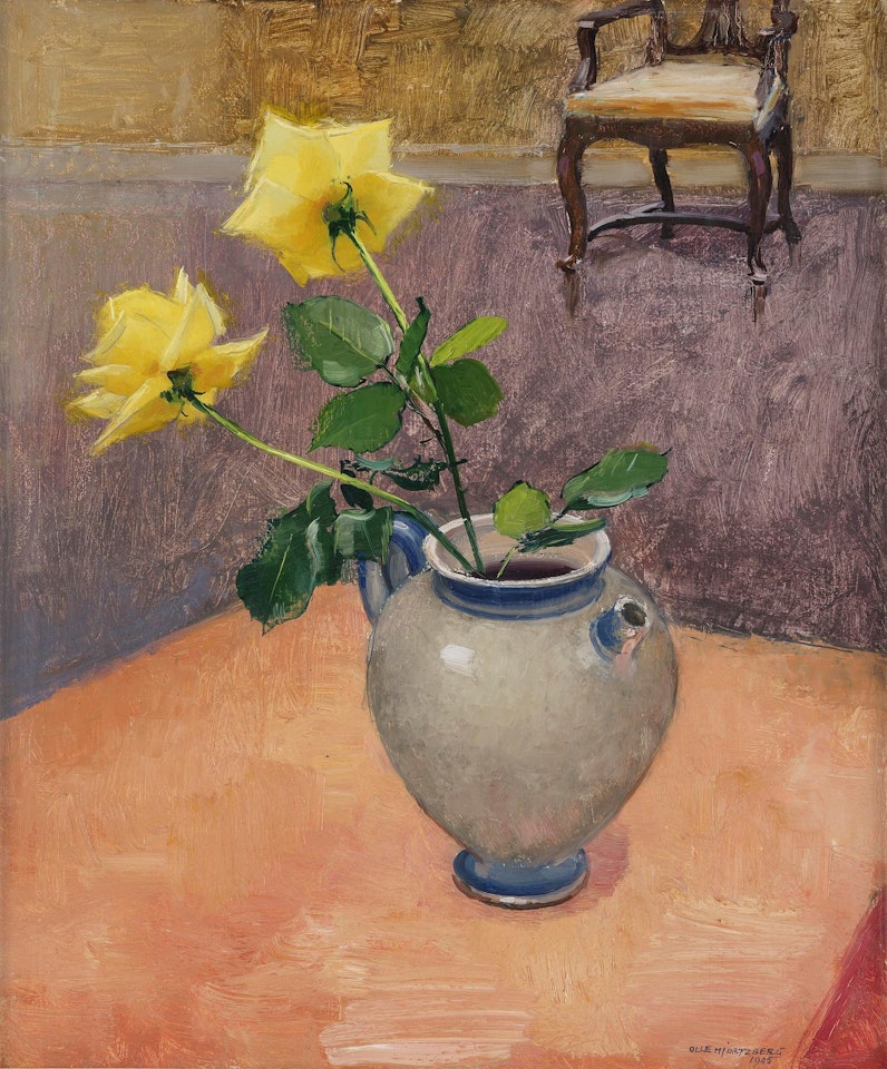 Yellow roses in a vase by Olle Hjortzberg