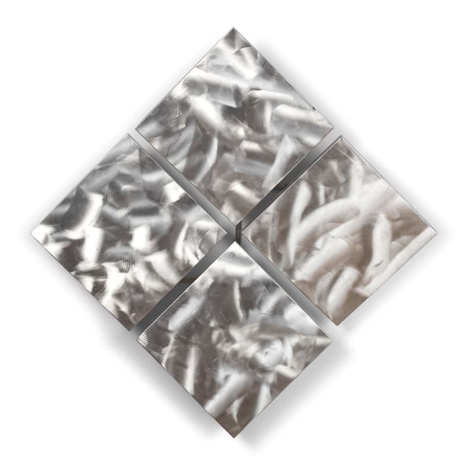 Four Squares Diagonal III by George Rickey