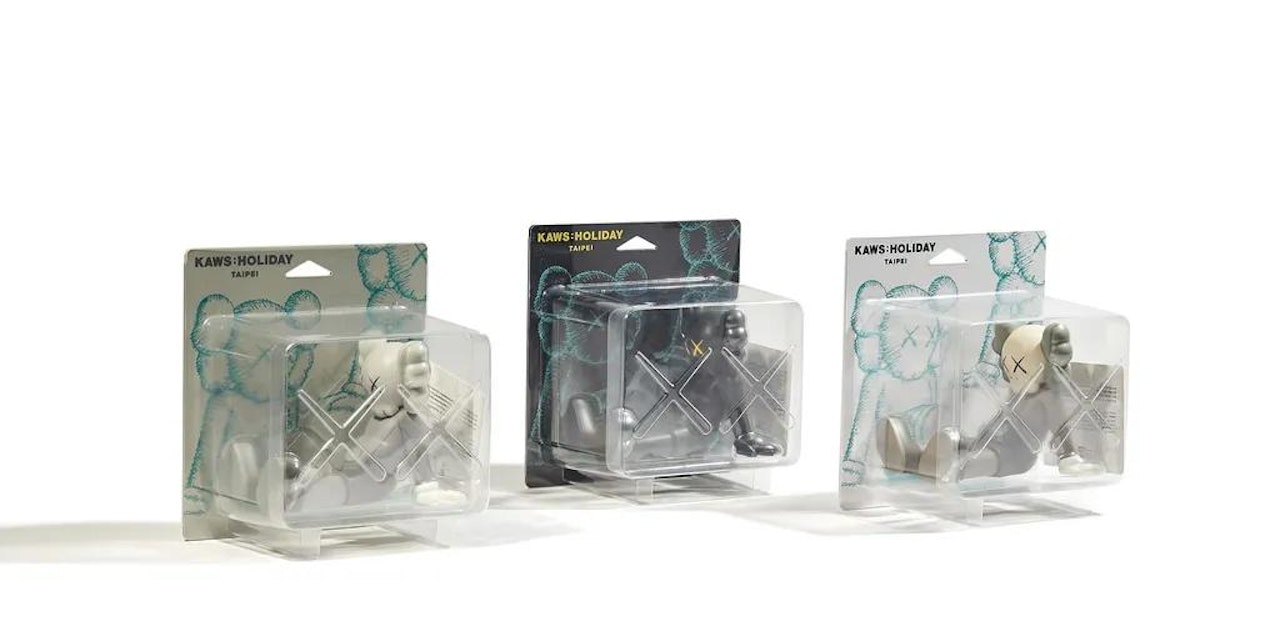 Holiday, Taipei (Grey - Brown - Black) by Kaws