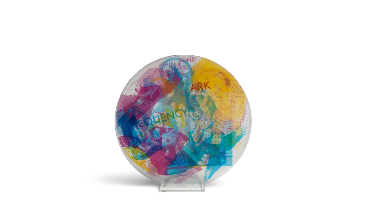 Revolver, from Artists & Photographs (Schwarz 1970.010) by Robert Rauschenberg