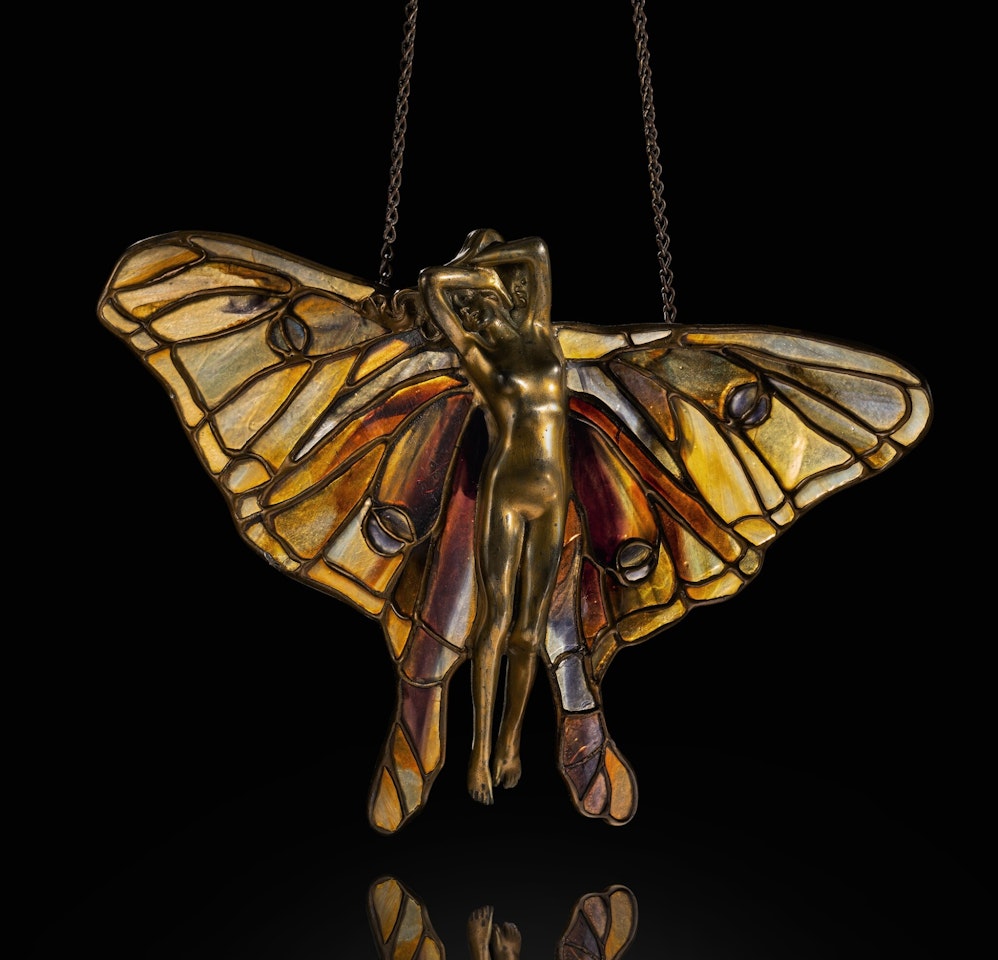 FIGURAL LAMP SCREEN by Tiffany Studios