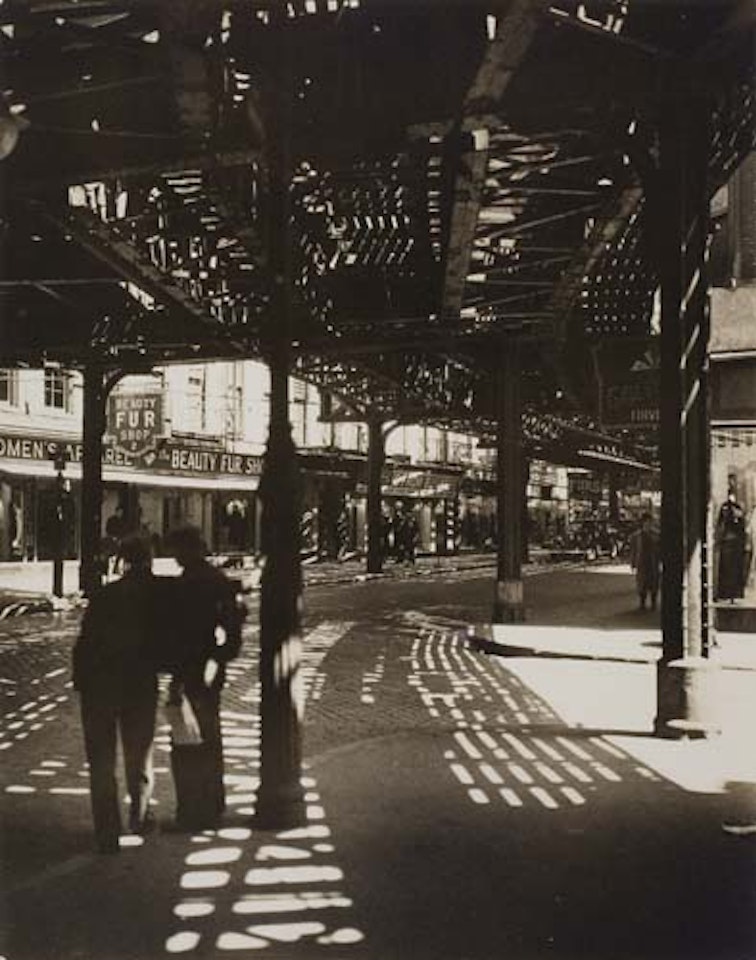 El' 2nd and 3rd Avenue Lines. by Berenice Abbott