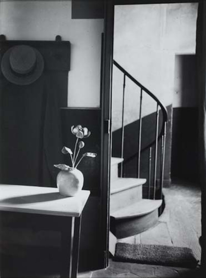 Chez mondrian by André Kertész